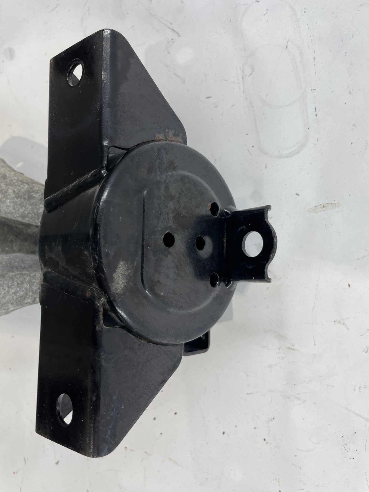 2012-2020 Chevrolet Sonic Left Driver Side Transmission Mount LH OEM Item image 6