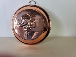 Vintage Copper Grapes Mold with Brass Hanger 6 Inches - $14.85