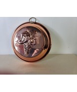 Vintage Copper Grapes Mold with Brass Hanger 6 Inches - £11.69 GBP