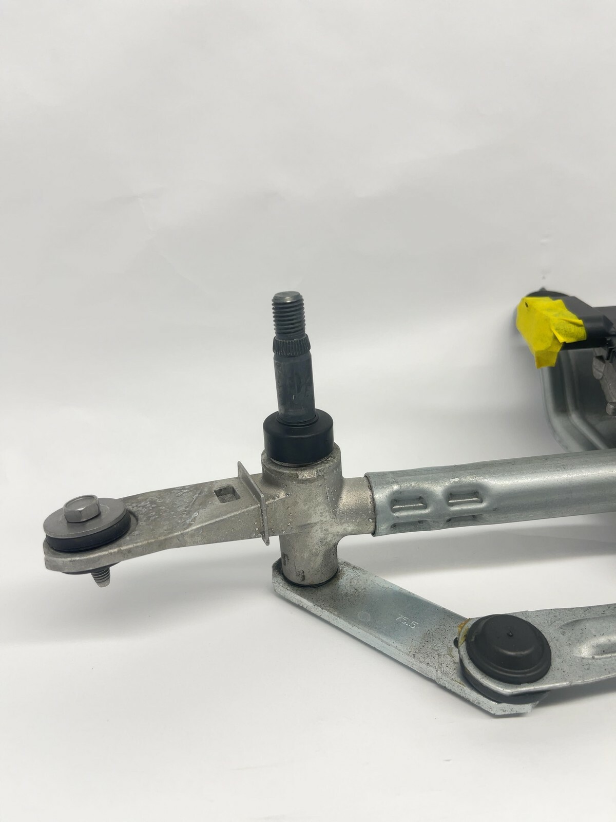2021-2025 Chevrolet Trailblzer 1.3L Front Windshield Wiper Motor Assembly OEM Item image 4