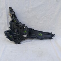 2016-2018 Toyota Prius Two-Eco Headlight Lamp LED Passenger Right RH image 10