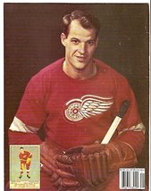 Detroit Red Wings Gordie Howe Steve Yzerman 1994 Pinup Photos - £1.48 GBP