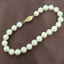 14k Yellow Gold Akoya Pearl Bracelet 6.5-7mm, 6.75&#39;&#39;, 23 pearls - £419.58 GBP