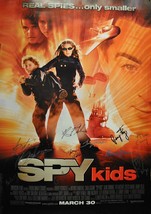 SPY KIDS CAST Signed Poster x10 - Carla Gugimo, Antonio Banderas 27&quot;x 40&quot; w/coa - £550.65 GBP