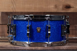 Ludwig 6.5&quot; x 14&quot; Classic Maple Snare Drum, Blue Sparkle - $599.00