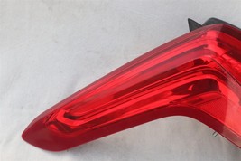 2017-19 Cadillac XT5 LED Taillight Tail Brake Light Lamp Driver Left LH image 2