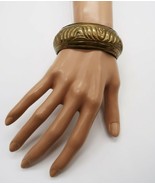 Vintage Carol for Eva Graham hammered brass bangle bracelet - $20.41 CAD