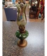 Vintage 10&quot; Hong Kong Green Oil Lamp Ruffled Globe - $376.14 MXN