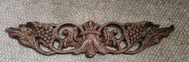 VTG Wood Carving Furniture Accent Grapes Leaves Vine Classic Look - $19.99