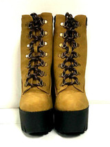 Qupid Women&#39;s Boots Iggy 07, Camel Nubuck PU Leather Shoes, US 10 - £27.94 GBP