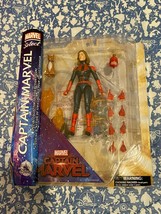 New Disney Marvel Captain Marvel Collector Edition Action Figure - £22.78 GBP