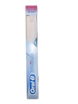 Vintage Oral-B Advantage Toothbrush Green 35 Soft Straight Indicator 1996 - $79.17 MXN