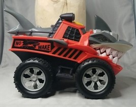 Adventure Force Shark Truck No Wake Jawsome Jammer Light Sound Motion Wo... - £11.32 GBP