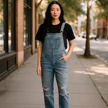 American Eagle Denim Overalls Womens XS Blue Distressed Tomgirl Light Wash - $467.49 MXN