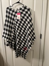 Marley Lilly Women&#39;s Black &amp; White Buffalo Plaid Poncho Pullover Size Regular - £45.43 GBP