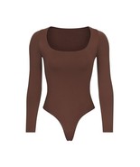 SKIMS Essential Long Sleeve Scoop Neck Bodysuit Size L/XL Cocoa (Brown) NWT - $828.36 MXN