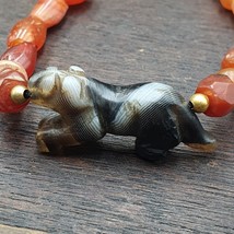 Antique Tibetan Agate Animal Figurine with carnelian Agate Beads Bracele... - $126.10