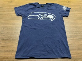 Seattle Seahawks Men&#39;s Blue SGA Stadium Giveaway NFL Football T-Shirt - Medium - £10.51 GBP