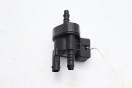 2013 VOLKSWAGEN BEETLE 5C 2.0L FUEL VAPOR PURGE VALVE E2154 image 9