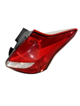 12-14 FORD FOCUS RIGHT REAR TAIL LIGHT P/N 44ZH-2064 CRACK LENS OEM USED... - $65.33