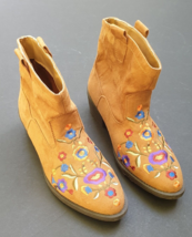 Mudd Women&#39;s &quot;CHEYENNE&quot; Embroidered Floral Ankle Boots SZ 8M Cowboy Cowgirl - $39.89