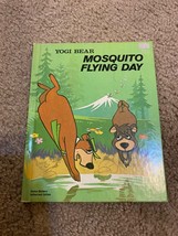Vintage Children&#39;s Wonder Book - #924 Yogi Bear - Mosquito Flying Day - £3.79 GBP