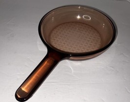 Corning Ware Visions 7 Inch Waffle Bottom Frying Pan Skillet Amber Glass FRANCE - £11.01 GBP