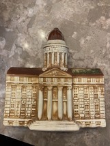 Old Mr. Boston Illinois State Capital Building Decanter 1970 Whiskey Bourbon - £19.78 GBP