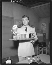 *MISTER ROBERTS (1965) On-Set Production Photo ROGER SMITH as Lt. Roberts - $25.00