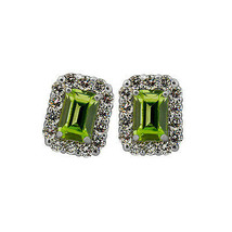 2.49CT Women&#39;s Sterling Silver Push Back Halo Emerald Cut Peridot Stud Earrings - £39.54 GBP
