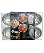 Wilton Mini Pumpkin Mold Pan NEW - $13.02 CAD
