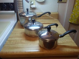 Farberware sauce pans lot of 3 - £37.84 GBP