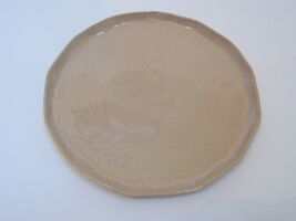Vietri Forma Round Serving Platter Charger Sand Gold Tan New - $61.95 CAD