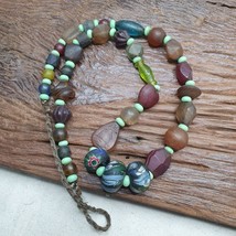 Hermoso estilo antiguo antiguo antiguo cuentas de vidrio africano strand... - $47.92