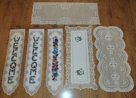 Needle Lace Table Runner Linens &amp; &quot;WELCOME&quot; Wall Hangers Floral 6pc Lot Ornate - £35.85 GBP