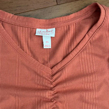 Isabel Maternity Size XS Top Short Sleeve V Neck T Shirt Ribbed - £6.20 GBP