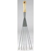Lawn &amp; Garden 19.5 in. L x 5.2 in. W Steel Rake Wood - $19.82