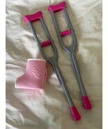 My Life Crutches and Cast Set EUC - $263.24 MXN