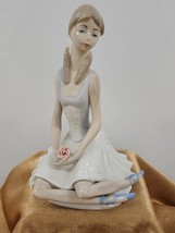 CasAdes SA Sitting Ballerina Porcelain Figurine Statue Made in Spain Vintage 7in - £101.68 GBP