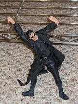McFarlane Toys The Matrix Series 1 Lobby Shoot Out Neo 6&quot; Figuee - £7.40 GBP