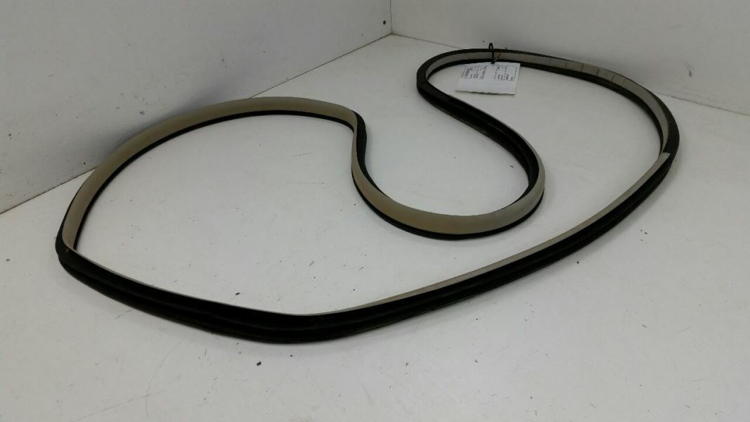 2013 Nissan Altima On Body Door Jamb Seal Gasket Rear Left Back 2014 2015 - $49.79