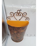 Wall Pocket Hanging Metal Planter Flower Pot Holder - $18.91 CAD