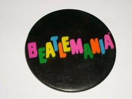 Beatlemania Stage Play Souvenir Pinback Button 1978 - £15.97 GBP