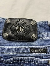 Item image 4