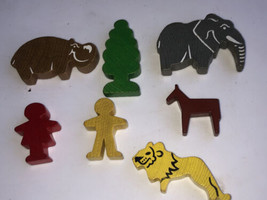 Interesting Vintage Wooden Shapes, Figures &amp; Animals Lot Of 7 Pieces - £5.34 GBP