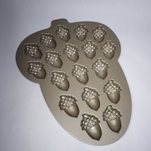 Nordic Ware USA Non-stick Acorn Cakelet Pan 2 Cups 0.5 liters 18 Acorns - $16.95