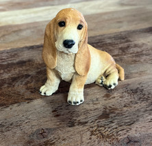 BASSET HOUND DOG Figurine Castagna Made In Italy Resin 1988 Toffee Brown... - $15.80