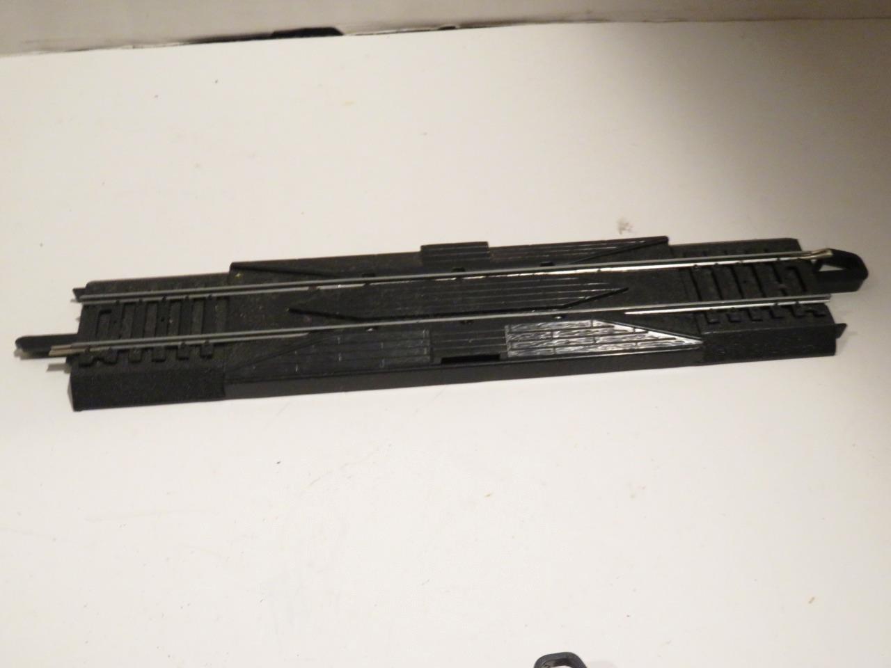 HO TRAINS BACHMANN STEEL EZ-TRACK RE-RAILER SECTION - EXC.- B12r - $3.38