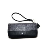 NWT $68 STONE MOUNTAIN Flower Floral Embossed Gray Black SLG Wristlet Wa... - €30,24 EUR