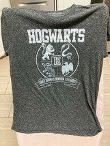 Harry Potter Hogwarts Draco Dormiens Nunouam Titillandus Shirt Size XL - £11.87 GBP